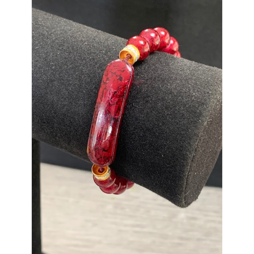 Red Marbled Bead Stretch Bracelet with Curved‎ Bar Focal and Gold Accents